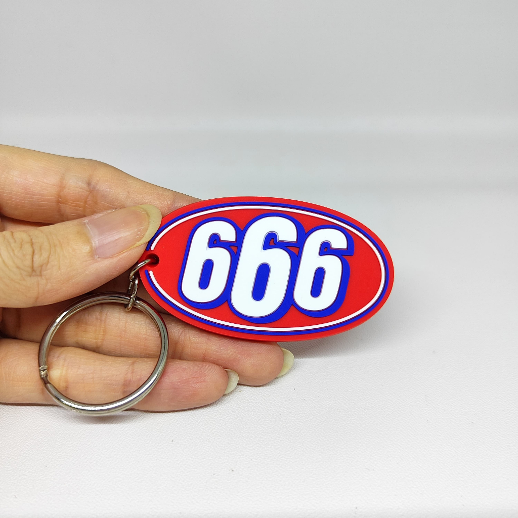gantungan kunci karet keychain fashion sporty hypebeast SUPREME 666 DEFECT