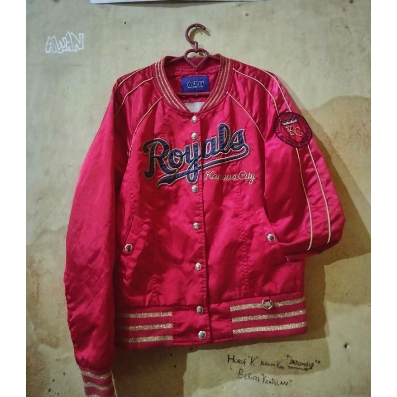 varsity MLb jaket