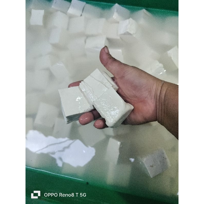 

tahu pong mentah10pcs