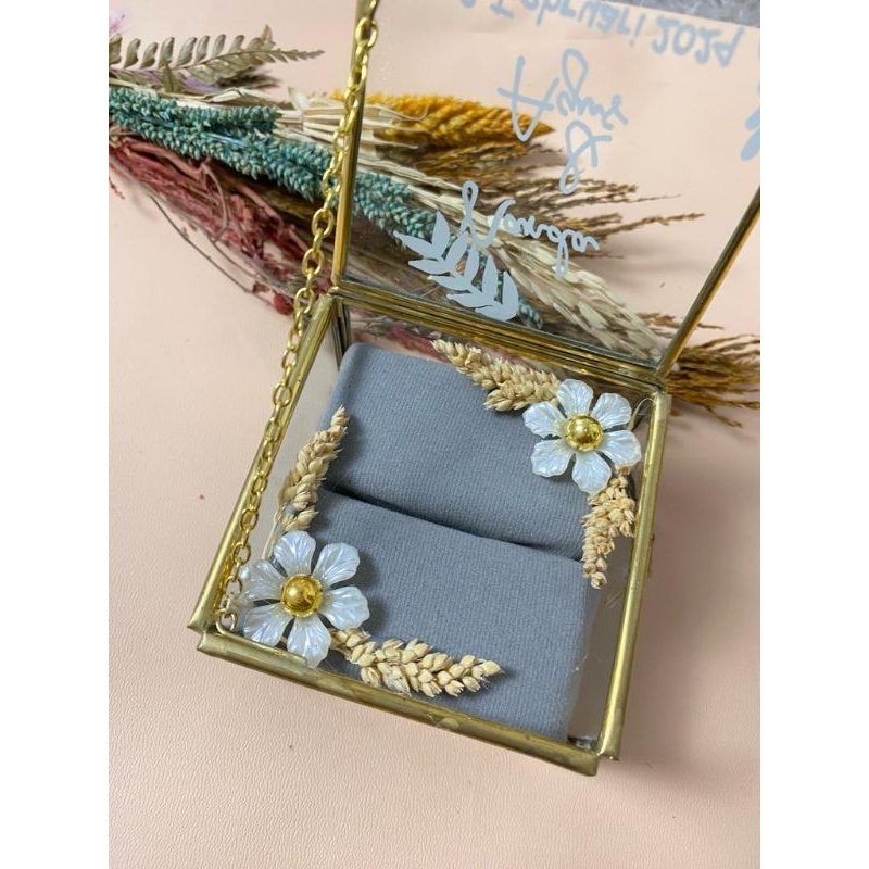 Ring Box Ukuran 8 x 8 cm/ kotak cincin/ Kotak cincin pernikahan/tunangan
