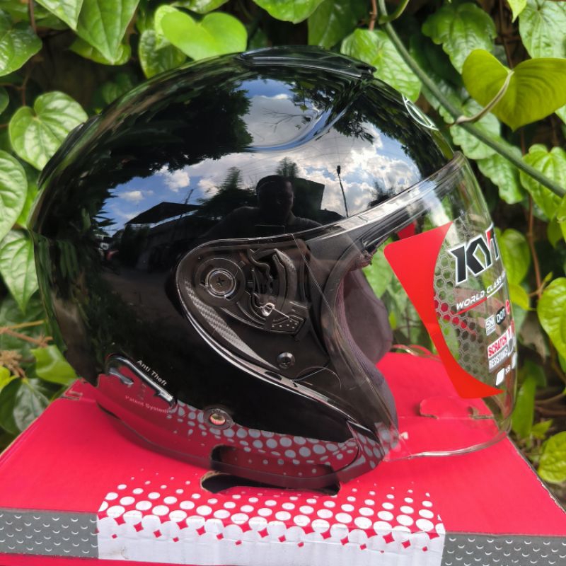HELM KYT KYOTO SOLID R HITAM GLOSSY/ KYOTO SOLID HITAM GLOSSY (2KG)