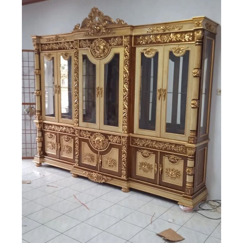 bufet pajangan pintu kaca/lemari pajangan motif bulan