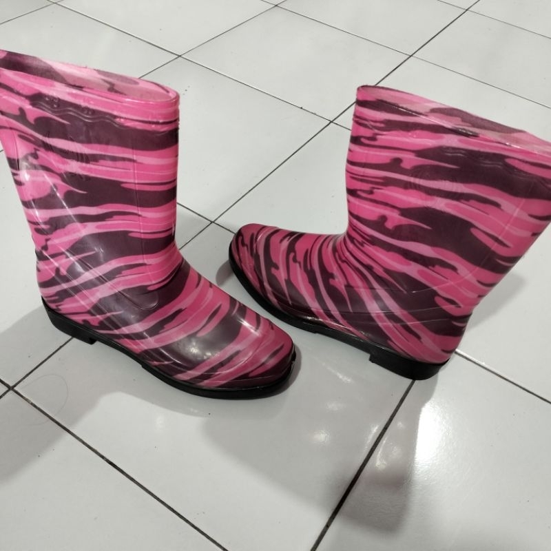 DISKON Sepatu Hunter Boots Air wanita