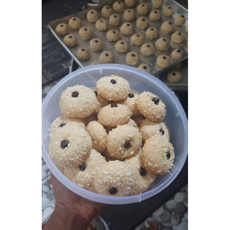 

Monde kue kering