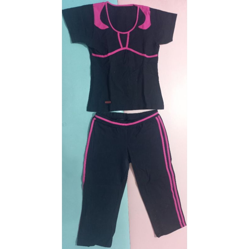 preloved baju senam baju fitness wanita thrifting thrift