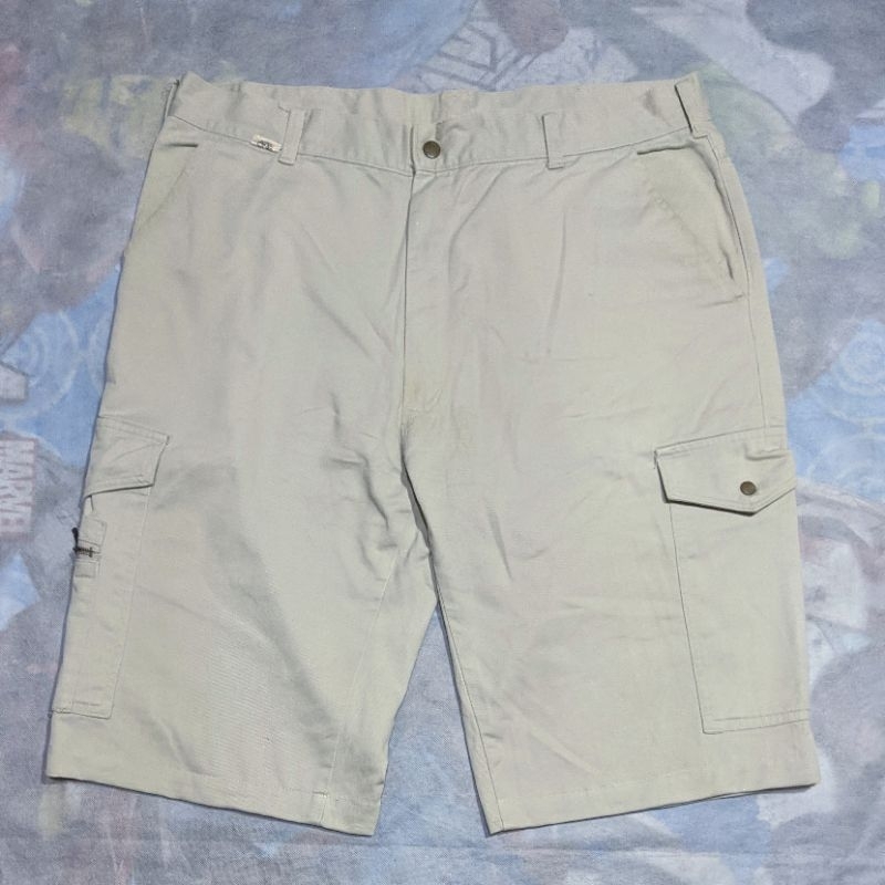 Celana Pendek Shortpants Cargo Number One Cream Original Second Preloved #CC07