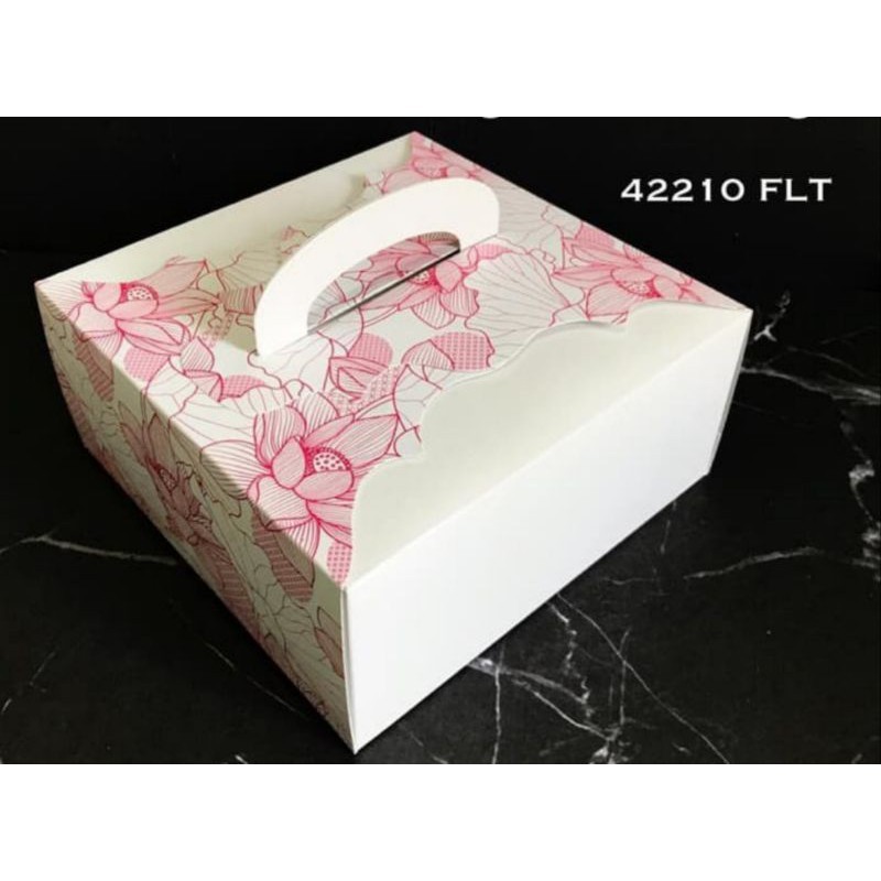 

Karton Box Kue Packaging Cake ukuran 22x22x10cm