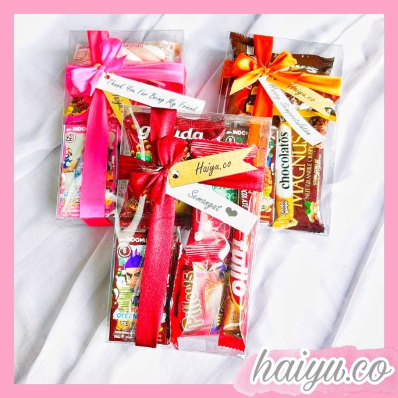 

[READY] Gift Snack Box Transparan Hampers Snack Box Mika Souvenir Ulang tahun wisuda Kado Lucu Termurah By Haiyu