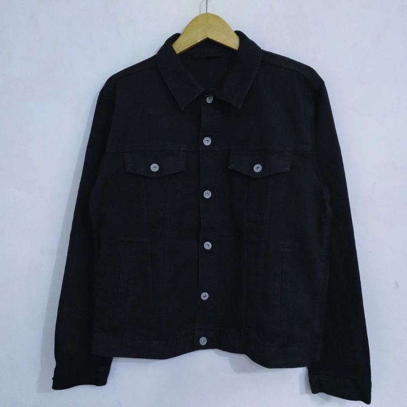 TRUCKER GU JEANS BY UNIQLO