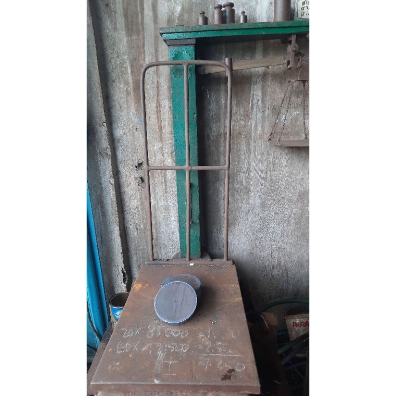 Besi plat bulat tebal 8mm diameter 100mm 1pcs