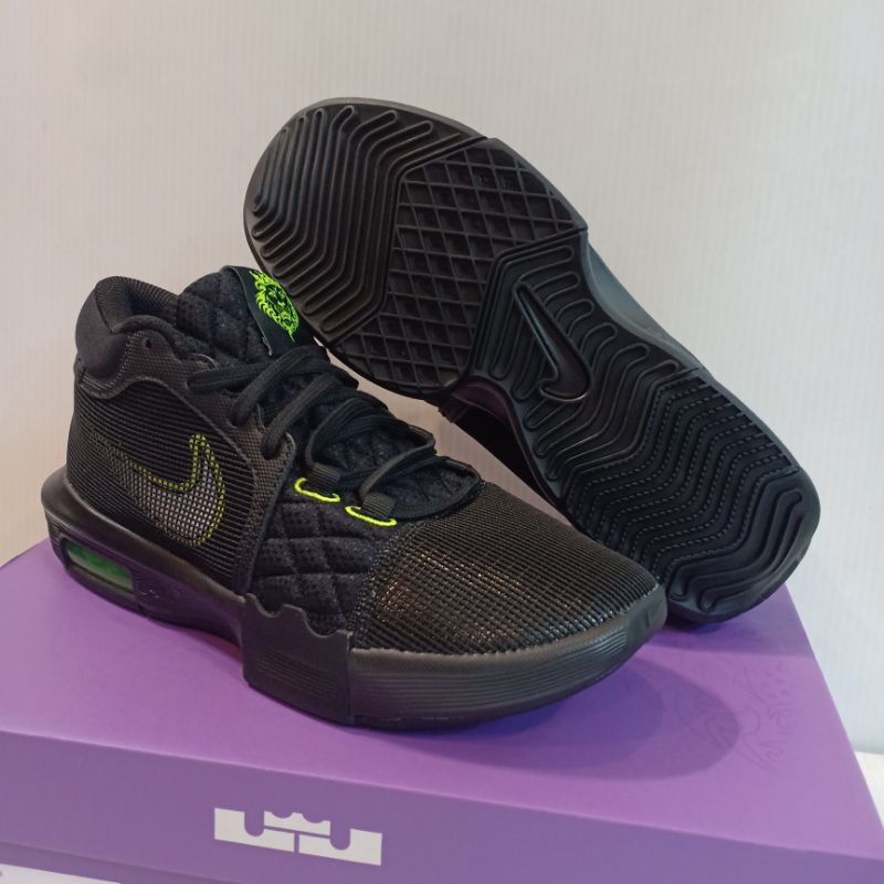 SEPATU BASKET ORIGINAL LEBRON WITNESS 8 BLACK VOLT