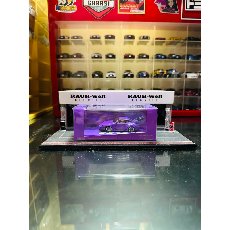 Tarmac Works RWB 993 Rotana