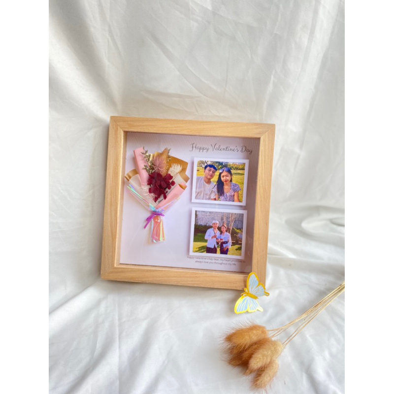 

GIFT PHOTO DRIED FLOWERS BOUQET FRAME/HADIAH VALENTINE/GIFT FOR VALENTINE’S DAY