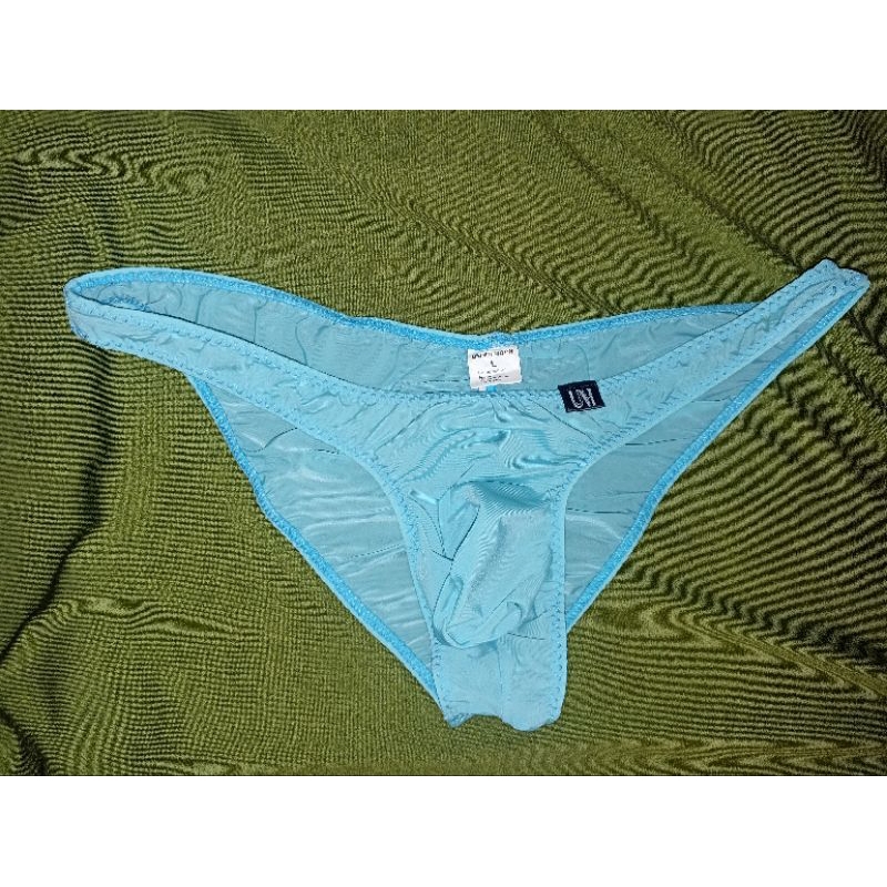 cd bikini pria UM