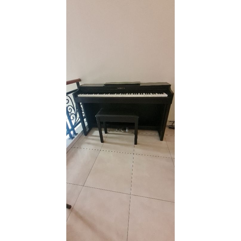 Piano Digital Yamaha CLP 525R