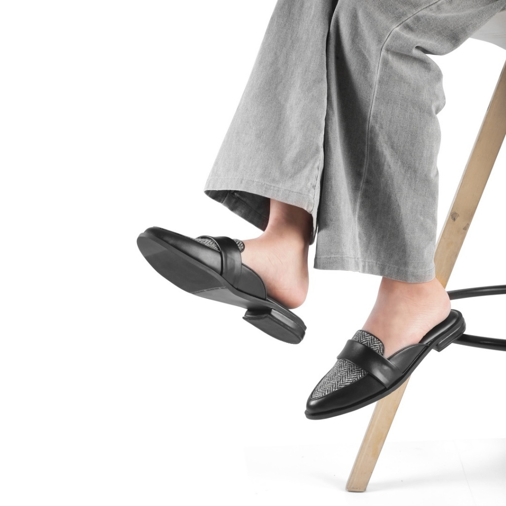 Niel Sepatu Mules Wanita Althea