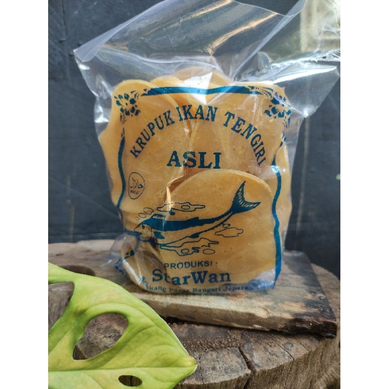 

(250 gr 500 gr Kerupuk Mentah) KERUPUK IKAN TENGIRI ASLI | KERUPUK IKAN PETHEK ASLI | DENDENG KULIT TENGIRI