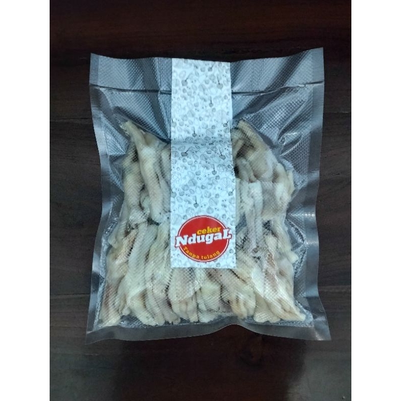 

Ceker ayam tanpa tulang