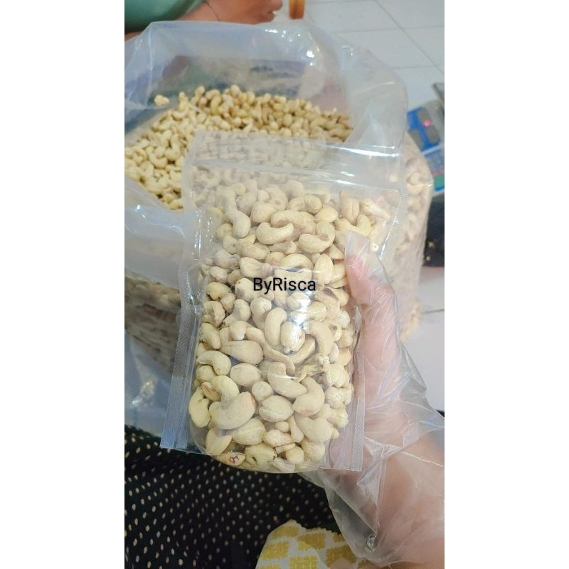 

Kacang Mente Murah Grade A+ Premium MENTAH