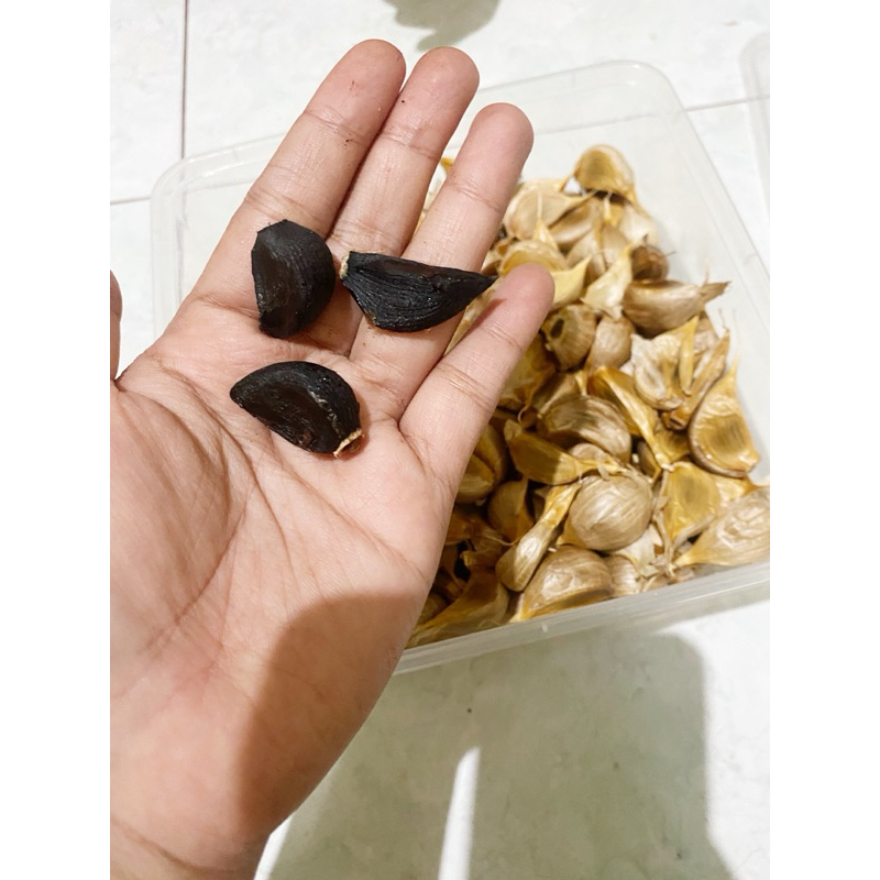 

BAWANG PUTIH FERMENTASI (GARLIC BLACK) 1KG