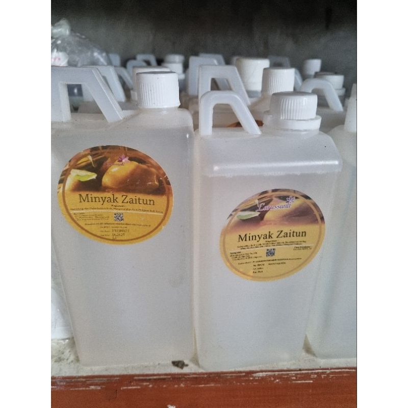 

Minyak Zaitun & massage oil berizin Bpom kemasan 1 Liter