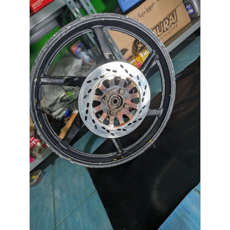 

Velg Belakang Satria 2 Tak Hiu Second