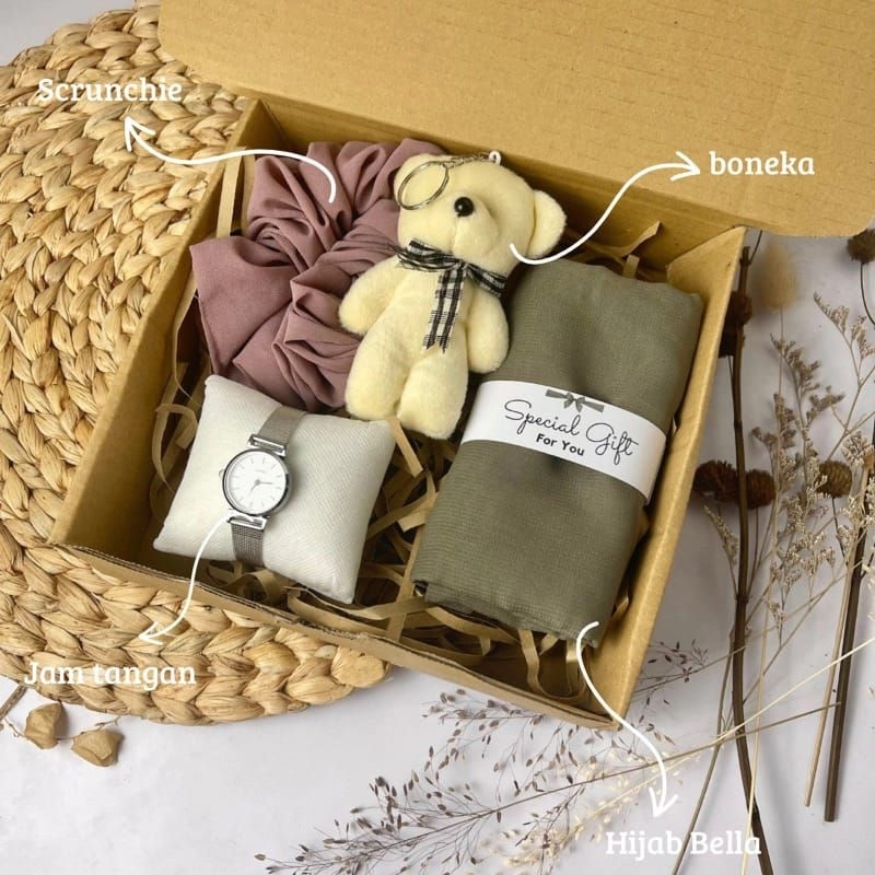 

Hampers Hijab / Kado Ulang Tahun Cewek / Hampers murah meriah / Kado Pernikahan Wisuda / Kado anak perempuan / Kado Lucu / Hadiah Ulang Tahun Untuk Wanita / Hampers Ulang Tahun Cewek / Kado Lucu / Kado Cewek Ulang Tahun Aestethic