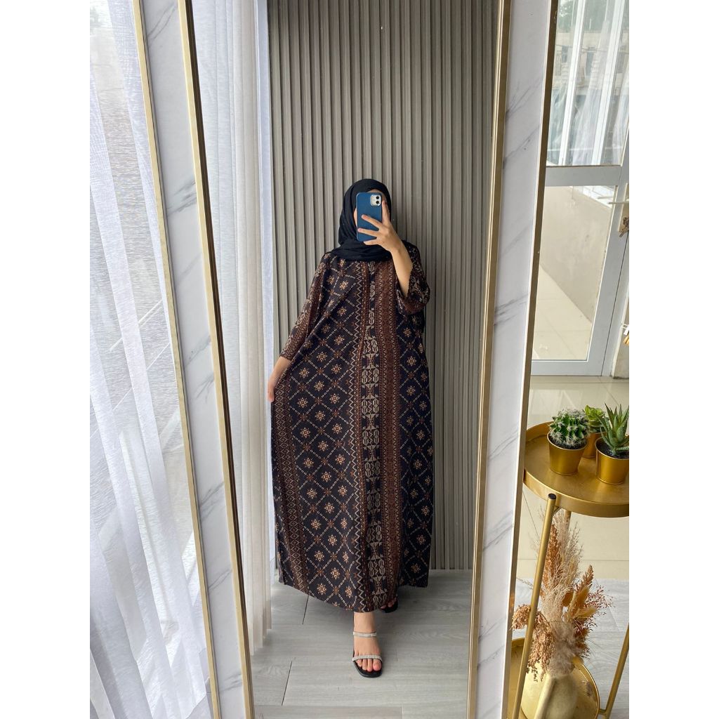 Pakaian Wanita Long Yasmin Motif Terbaru