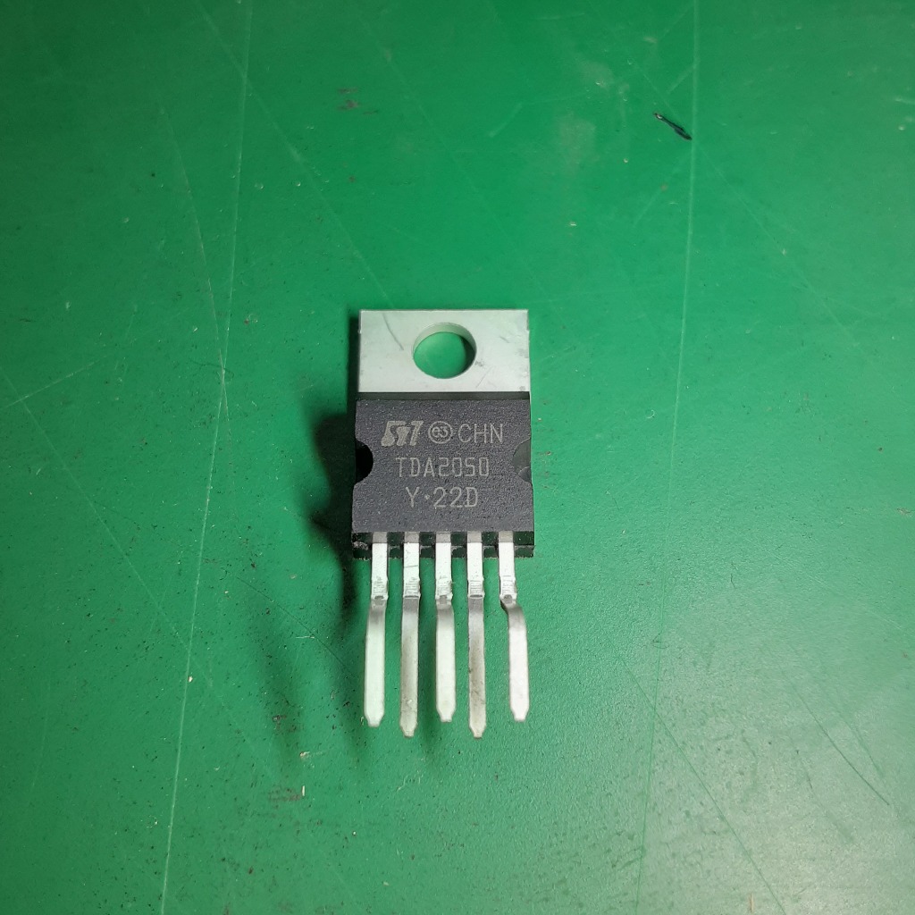 ic TDA2050 TDA 2050