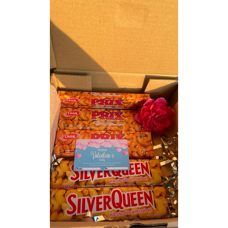

Box Hampers Valentine Murah