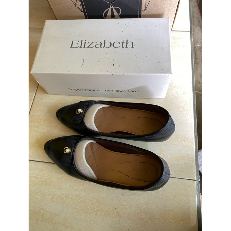Preloved elizabeth sepatu kerja