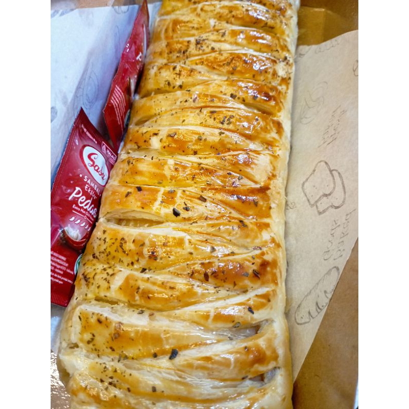 

BEEF STRUDEL BEKASI ( PENGIRIMAN INSTAN/SAMEDAY)