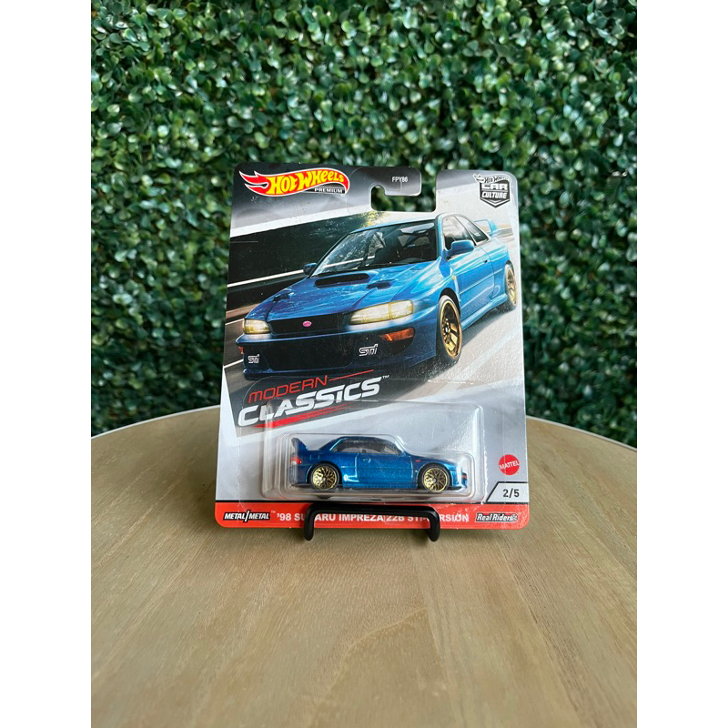 Hot Wheels Premium Seri Modern Classic - 98 Subaru Impreza 22B STi Version