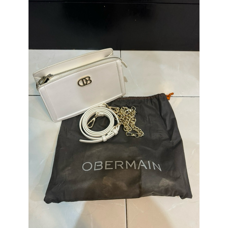 [ PRELOVED ] Obermain Sling / Shoulder Bag in White