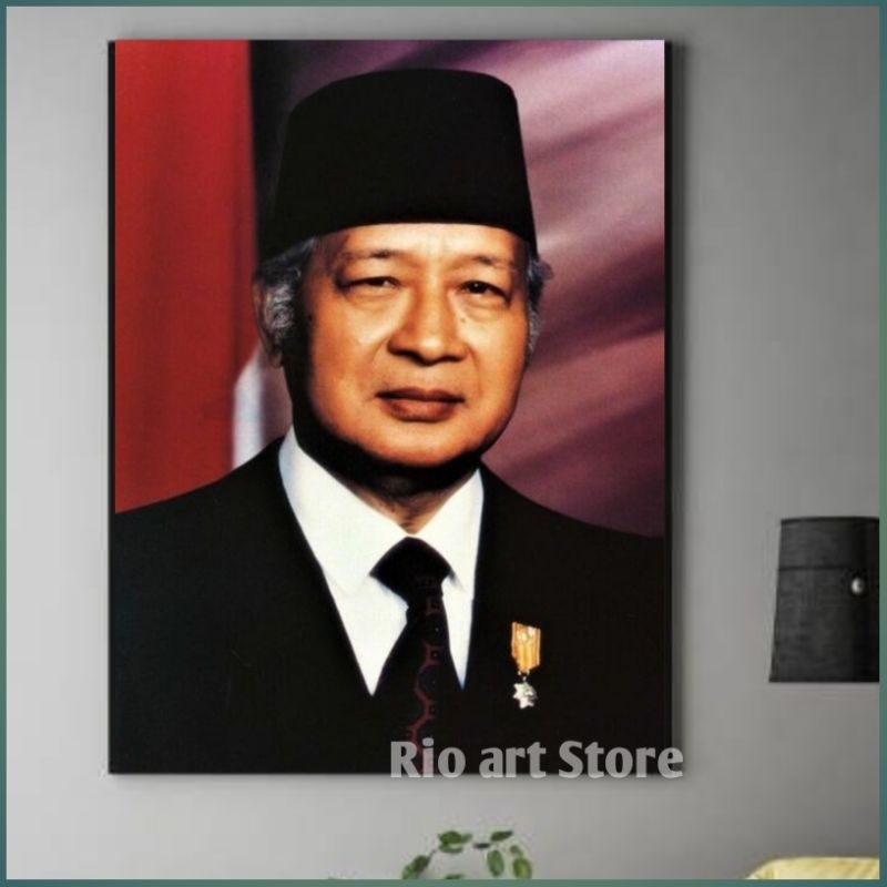 Hiasan dinding poster h.soeharto untuk walldekor atau dekorasi dinding