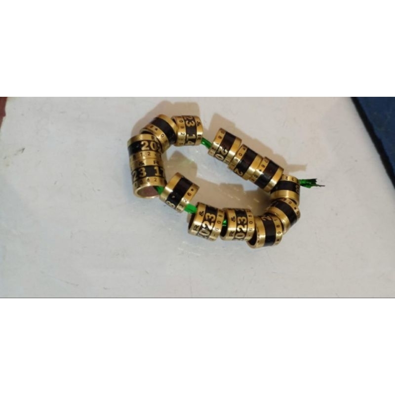 RING MERPATI KUNINGAN TIMBUL TENGAH WARNA