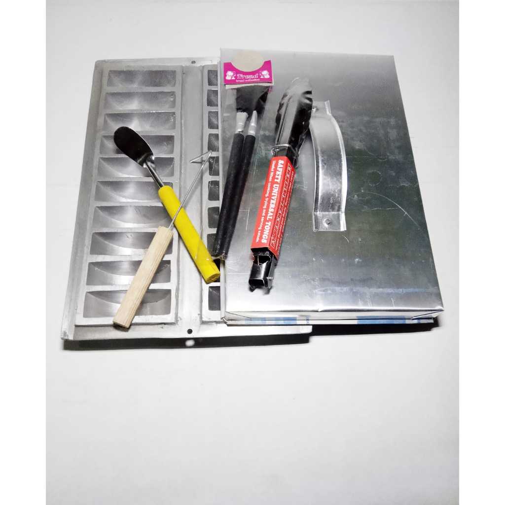 cetakan kue pukis atau kue pancong isi 20 lubang 1 set murah