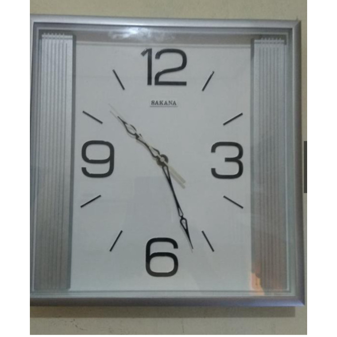 Jual Jam Dinding Murah/ Jam Dinding Sakana kode 407/ Jam Dinding Sakana - j Murah
