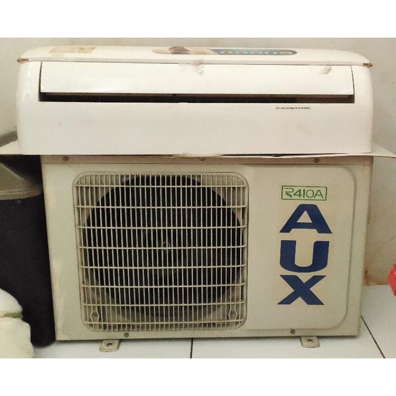 ac aux 1/2 pk second