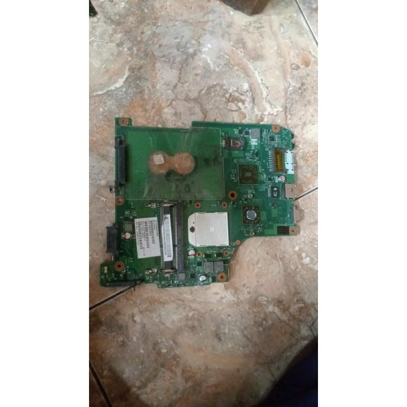 Motherboard laptop Toshiba C640 C640D AMD mainboard Toshiba C640D rusak siap kirim