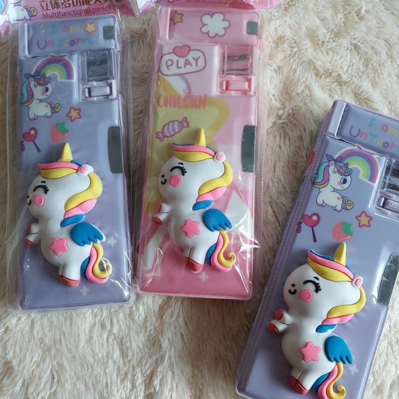 

KOTAK PENSIL MAGNET SQUISHY UNICORN PLUS RAUTAN