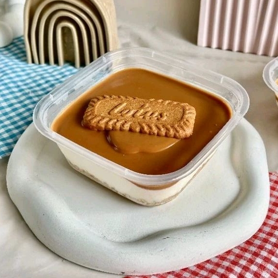 

Dessert box Cheese Lotus Makanan Manis- Sweetdelishbakes