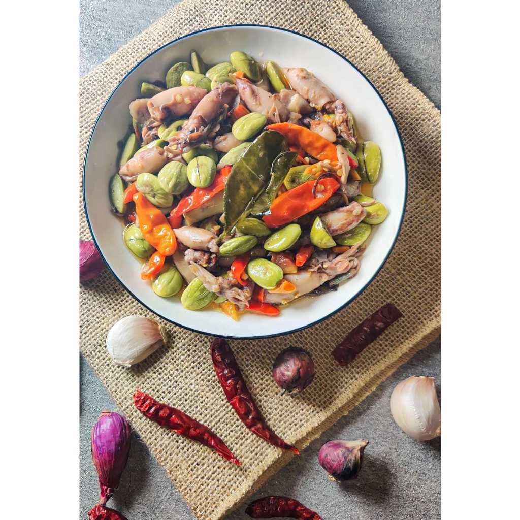 

Tumis Cumi Asin Pete Pedas Gurih dan Wangi - 250gr