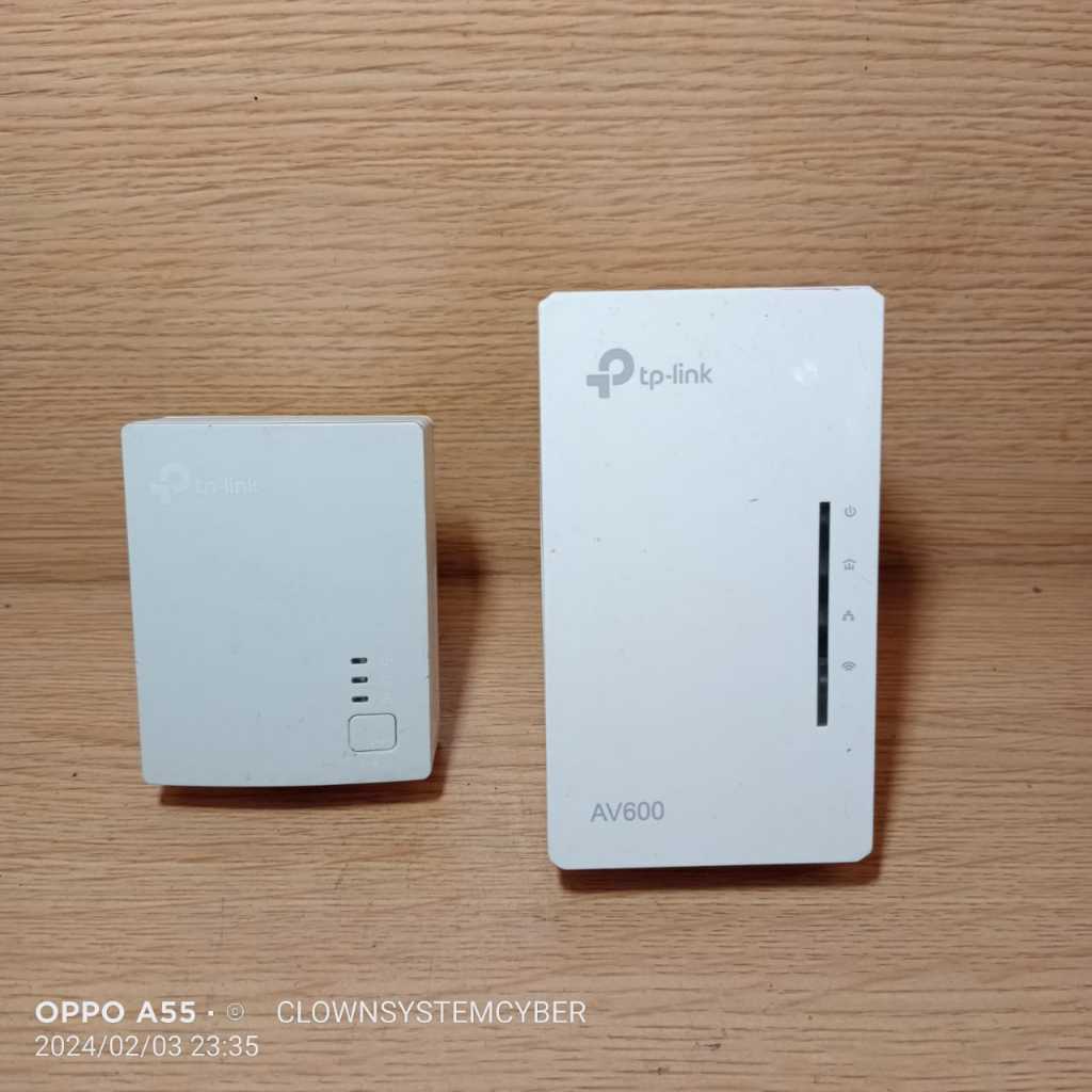 TP-Link TL-WPA4220 KIT AV600 Powerline Wi-FI KIT