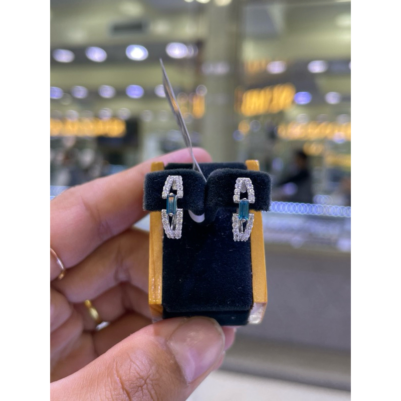 anting jepit batu biru emas 750%