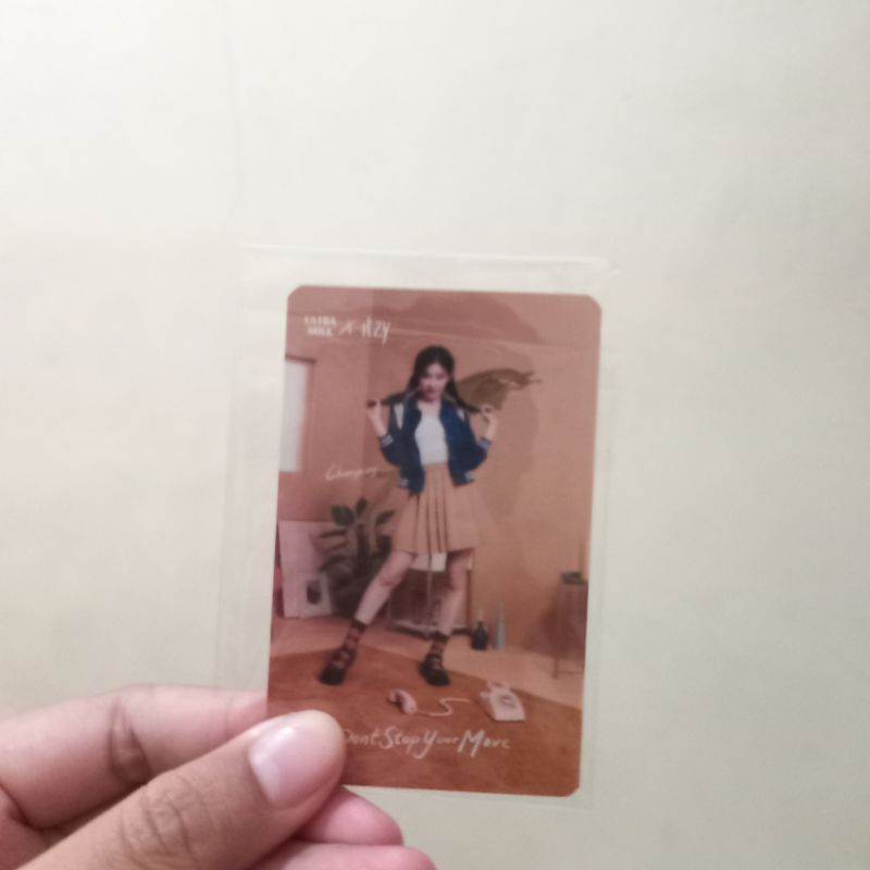 ITZY CHAERYEONG  PC X ULTRA MILK