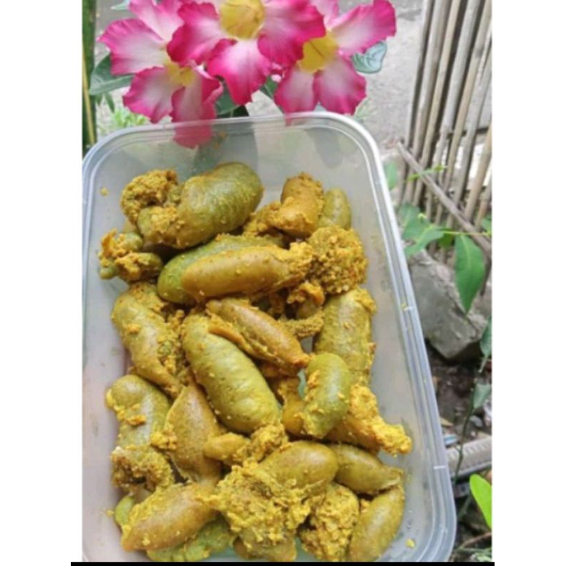 

telur kakap putih,goreng.lezat di temani nasi dan sambal. 100 gram