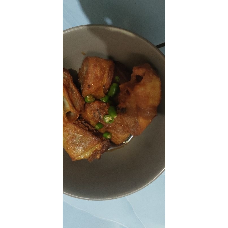 

Pangsit Kuah dan Ghoyong Ayam