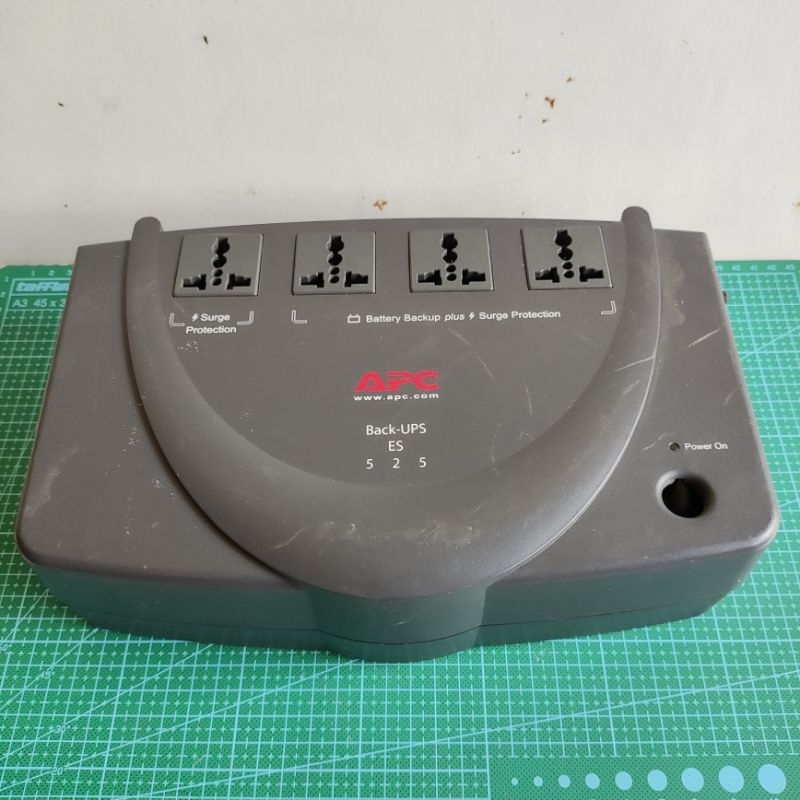 box bekas ups apc model BACK-UPS ES 525 BOX ELEKTRONIK SERBAGUNA