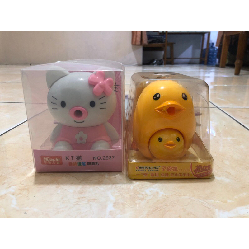 

Rautan karakter Hello kitty dan Burung